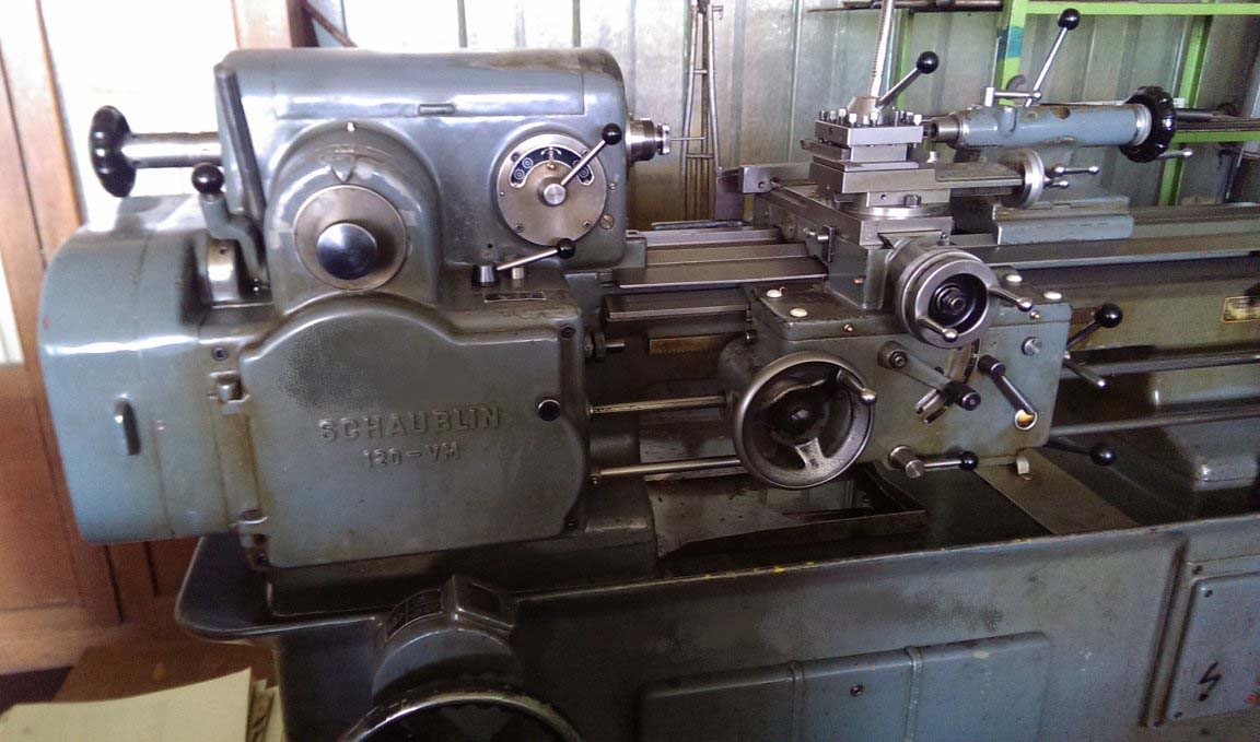 Фото токарно-гвинторізного верстата Schaublin 120 vm